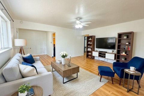 Купить виллу или дом в Вест-Парк, Флорида 3 спальни, 105.54м2, № 2064800 - фото 4