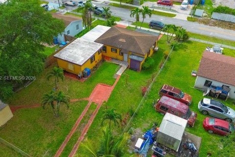 Купить виллу или дом в Вест-Парк, Флорида 3 спальни, 105.54м2, № 2064800 - фото 10