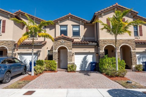 Adosado en venta en Homestead, Florida, 3 dormitorios, 161.65 m2 № 2029453 - foto 4