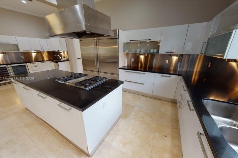 Villa ou maison à vendre à Coral Gables, Floride: 7 chambres, 652.55 m2 № 1862828 - photo 9
