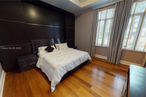 Villa ou maison à vendre à Coral Gables, Floride: 7 chambres, 652.55 m2 № 1862828 - photo 19