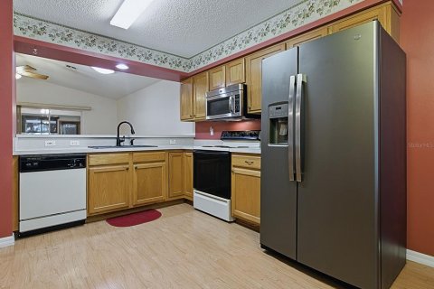 House in Leesburg, Florida 2 bedrooms, 114.46 sq.m. № 1776540 - photo 7
