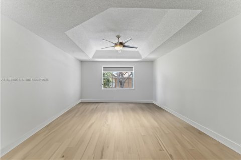 Adosado en venta en Coral Springs, Florida, 4 dormitorios, 181.44 m2 № 1823669 - foto 18