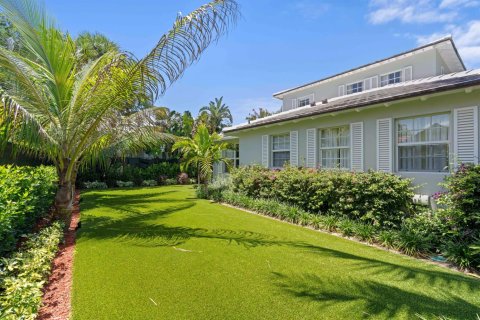 Villa ou maison à vendre à Palm Beach, Floride: 4 chambres, 289.2 m2 № 2261769 - photo 2