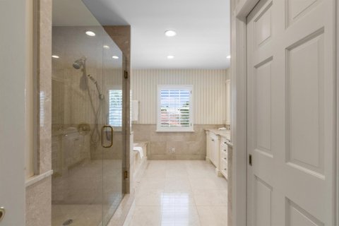 Villa ou maison à vendre à Palm Beach, Floride: 4 chambres, 289.2 m2 № 2261769 - photo 16
