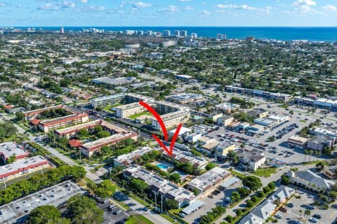 Condo in Deerfield Beach, Florida, 2 bedrooms № 2083212 - photo 5