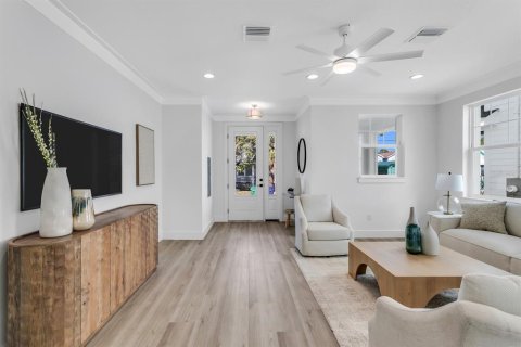 Купить виллу или дом в Тампа, Флорида 11 комнат, 169.08м2, № 2142056 - фото 17