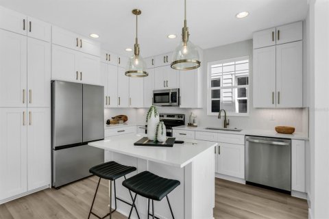 Купить виллу или дом в Тампа, Флорида 11 комнат, 169.08м2, № 2142056 - фото 5