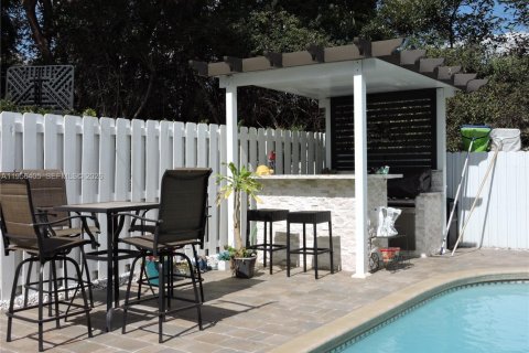 Villa ou maison à vendre à Pembroke Pines, Floride: 3 chambres, 162.21 m2 № 2023901 - photo 27