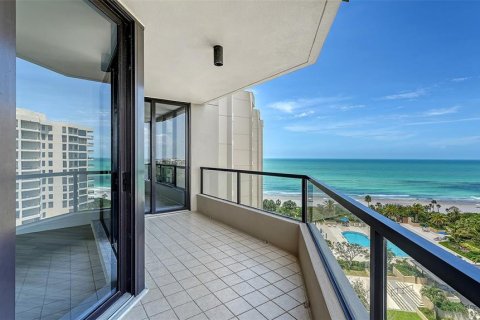 Condominio en venta en Longboat Key, Florida, 2 dormitorios, 195.09 m2 № 2208424 - foto 17