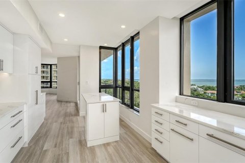 Condominio en venta en Longboat Key, Florida, 2 dormitorios, 195.09 m2 № 2208424 - foto 24