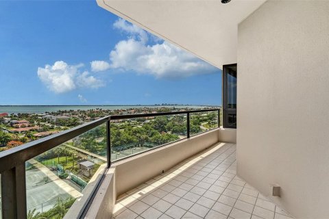 Condominio en venta en Longboat Key, Florida, 2 dormitorios, 195.09 m2 № 2208424 - foto 13