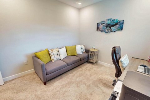 House in Port St. Lucie, Florida 3 bedrooms, 169.92 sq.m. № 2086947 - photo 27