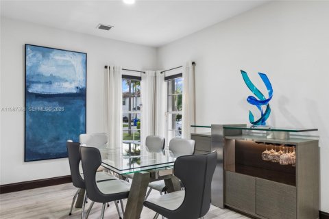 Снять в аренду виллу или дом в Мирамар, Флорида 3 спальни, 154.22м2, № 2049034 - фото 11