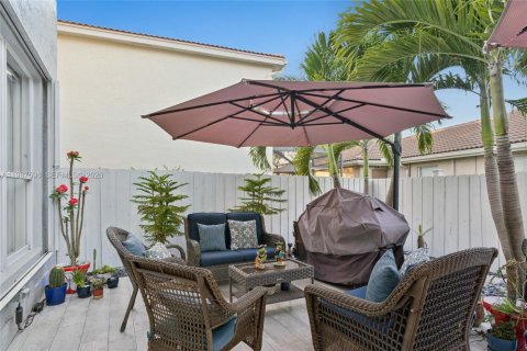 Снять в аренду виллу или дом в Мирамар, Флорида 3 спальни, 154.22м2, № 2049034 - фото 30