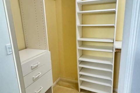 Купить кондоминиум в Бока-Ратон, Флорида 4 комнаты, 128.67м2, № 2082429 - фото 12