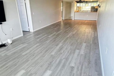 Купить кондоминиум в Бока-Ратон, Флорида 4 комнаты, 128.67м2, № 2082429 - фото 8