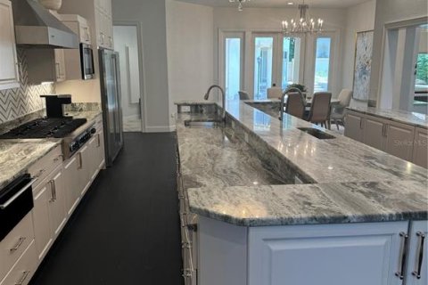 House in Longwood, Florida 8 bedrooms, 811.87 sq.m. № 2209463 - photo 12