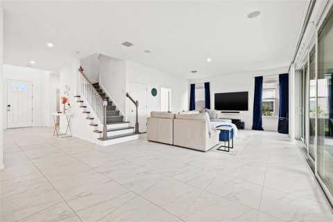 House in Palmetto, Florida 5 bedrooms, 320.33 sq.m. № 1757647 - photo 21