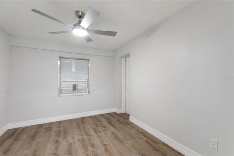 Casa en alquiler en Winter Haven, Florida, 3 dormitorios, 116.22 m2 № 1916582 - foto 28