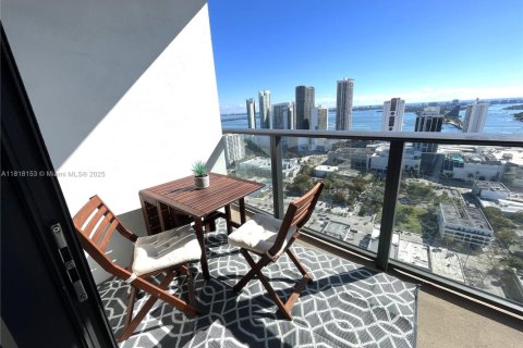 Condo in Miami, Florida  № 1775933 - photo 3