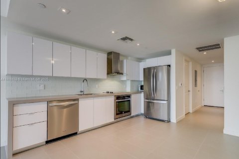 Condo in Miami, Florida  № 1775933 - photo 4