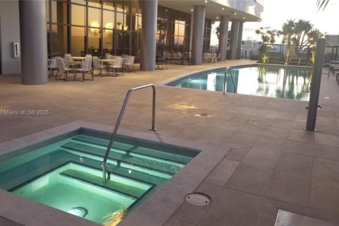 Condo in Miami, Florida  № 1775933 - photo 28