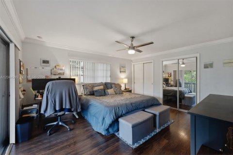 Adosado en venta en Miami, Florida, 3 dormitorios, 146.97 m2 № 2193677 - foto 11