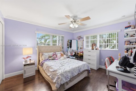 Adosado en venta en Miami, Florida, 3 dormitorios, 146.97 m2 № 2193677 - foto 16