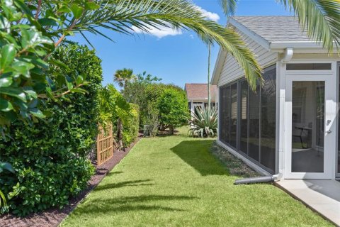 House in The Villages, Florida 3 bedrooms, 162.3 sq.m. № 2095144 - photo 9