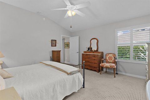 House in The Villages, Florida 3 bedrooms, 162.3 sq.m. № 2095144 - photo 27