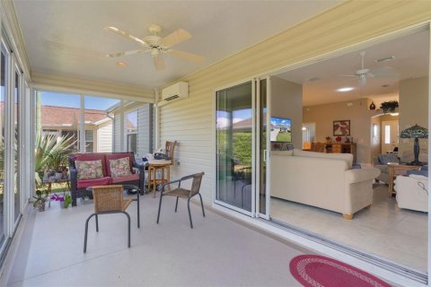House in The Villages, Florida 3 bedrooms, 162.3 sq.m. № 2095144 - photo 13