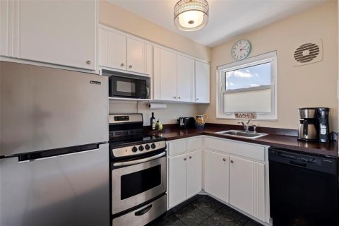 Condominio en venta en Saint Petersburg, Florida, 1 dormitorio, 62.24 m2 № 1734992 - foto 5