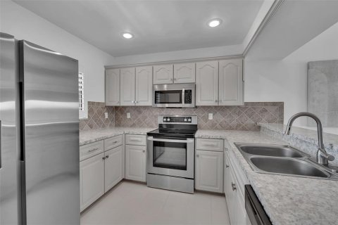 Купить кондоминиум в Венеция, Флорида 4 комнаты, 70.88м2, № 2221475 - фото 6