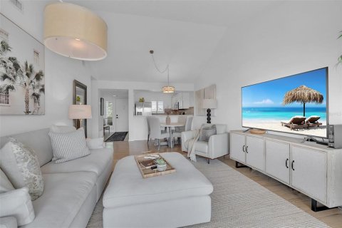 Купить кондоминиум в Венеция, Флорида 4 комнаты, 70.88м2, № 2221475 - фото 5