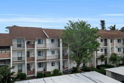 Купить кондоминиум в Венеция, Флорида 4 комнаты, 70.88м2, № 2221475 - фото 2
