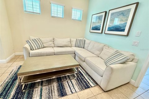 Casa en venta en Kissimmee, Florida, 4 dormitorios, 130.99 m2 № 1166416 - foto 9