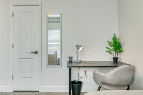 Купить коммерческую недвижимость в Энглвуд, Флорида 6 спален, 243.96м2, № 1871226 - фото 12