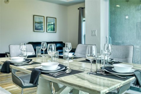 Купить коммерческую недвижимость в Энглвуд, Флорида 6 спален, 243.96м2, № 1871226 - фото 20