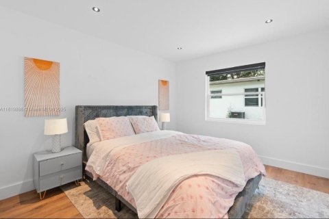 Terreno en venta en Hallandale Beach, Florida № 1935492 - foto 9