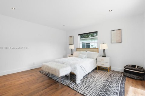 Terreno en venta en Hallandale Beach, Florida № 1935492 - foto 4