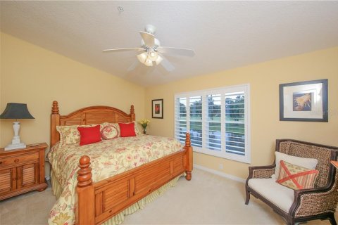 Condo in Sarasota, Florida, 2 bedrooms  № 213417 - photo 18