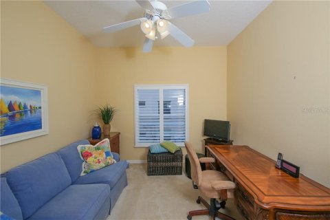 Condo in Sarasota, Florida, 2 bedrooms  № 213417 - photo 15