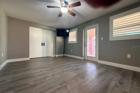 Villa ou maison à vendre à Hudson, Floride: 2 chambres, 112.23 m2 № 2126847 - photo 16