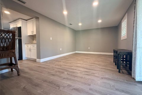 Villa ou maison à vendre à Hudson, Floride: 2 chambres, 112.23 m2 № 2126847 - photo 12