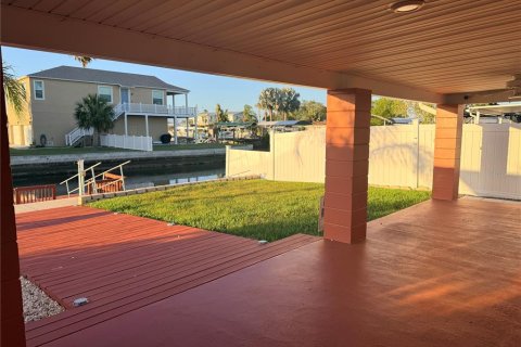 Villa ou maison à vendre à Hudson, Floride: 2 chambres, 112.23 m2 № 2126847 - photo 21