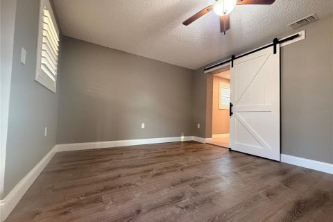 Villa ou maison à vendre à Hudson, Floride: 2 chambres, 112.23 m2 № 2126847 - photo 17