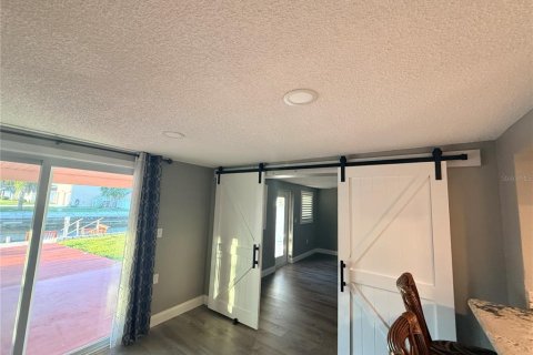Villa ou maison à vendre à Hudson, Floride: 2 chambres, 112.23 m2 № 2126847 - photo 13