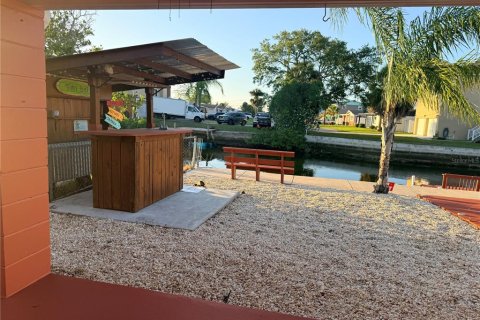 Villa ou maison à vendre à Hudson, Floride: 2 chambres, 112.23 m2 № 2126847 - photo 23