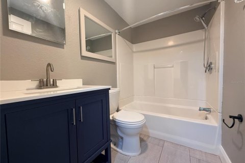 Villa ou maison à vendre à Hudson, Floride: 2 chambres, 112.23 m2 № 2126847 - photo 5